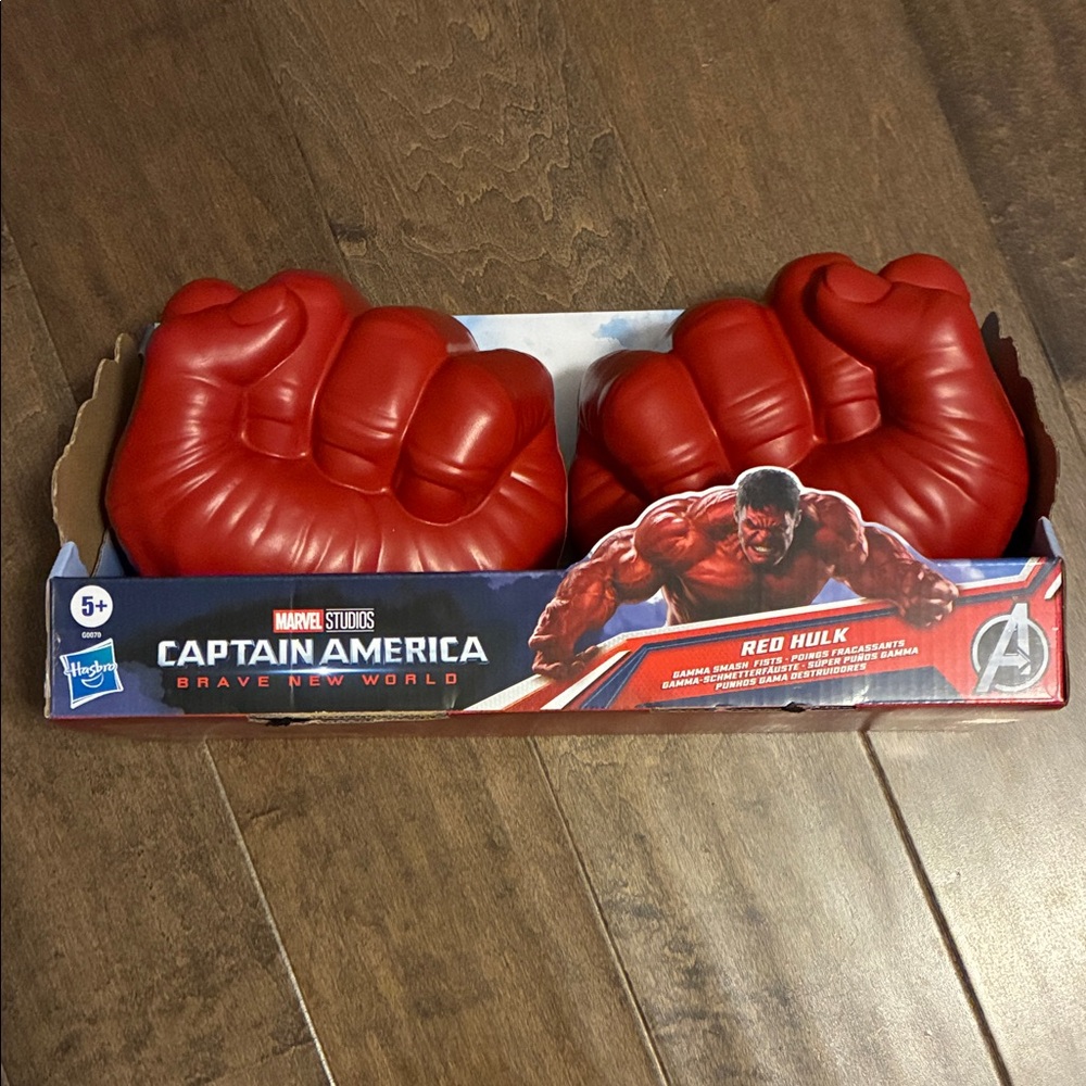Marvel Red Hulk Smash Hands